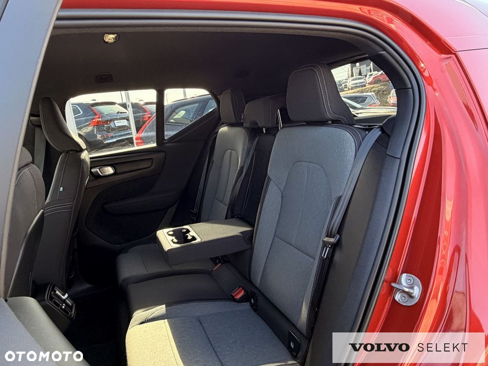 Volvo XC 40 - 23