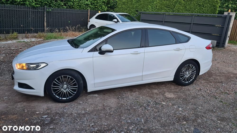 Ford Mondeo 2.0 TDCi Ambiente Plus - 12