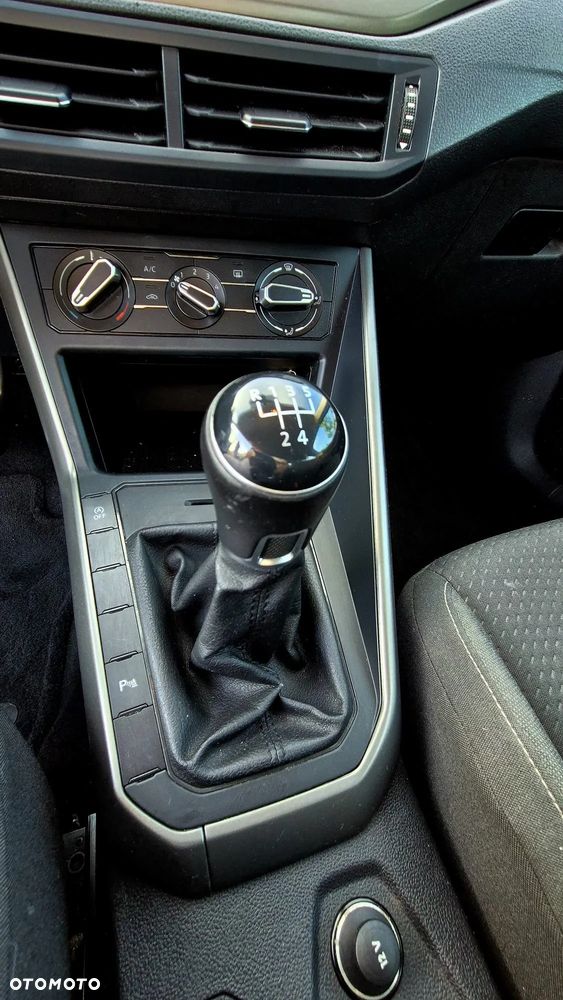 Volkswagen Polo 1.0 TSI Trendline - 9