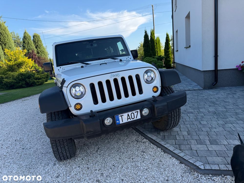 Jeep Wrangler 3.6 Unlim Rubicon - 11