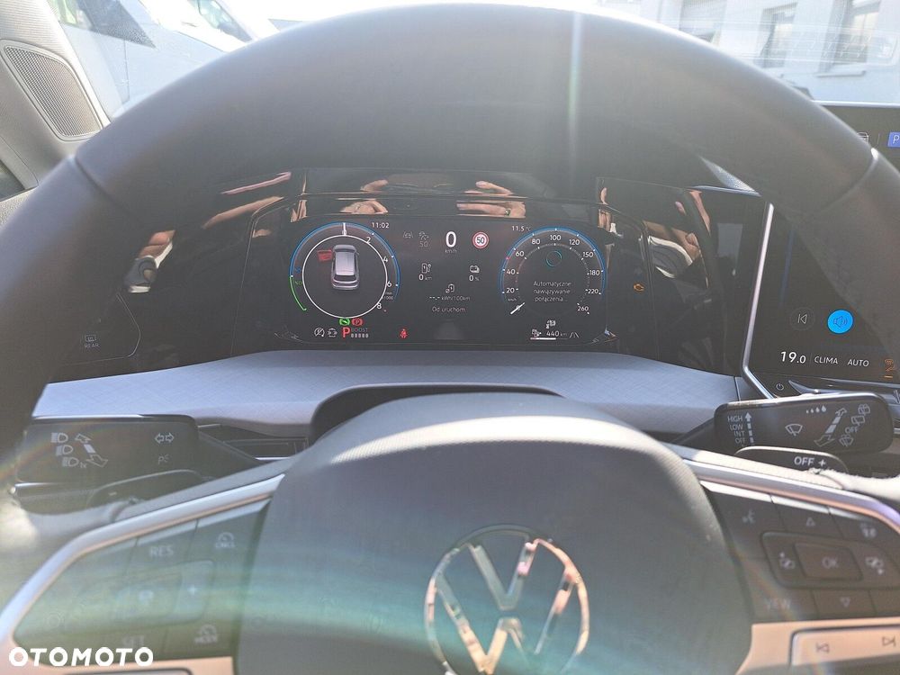 Volkswagen Golf - 14