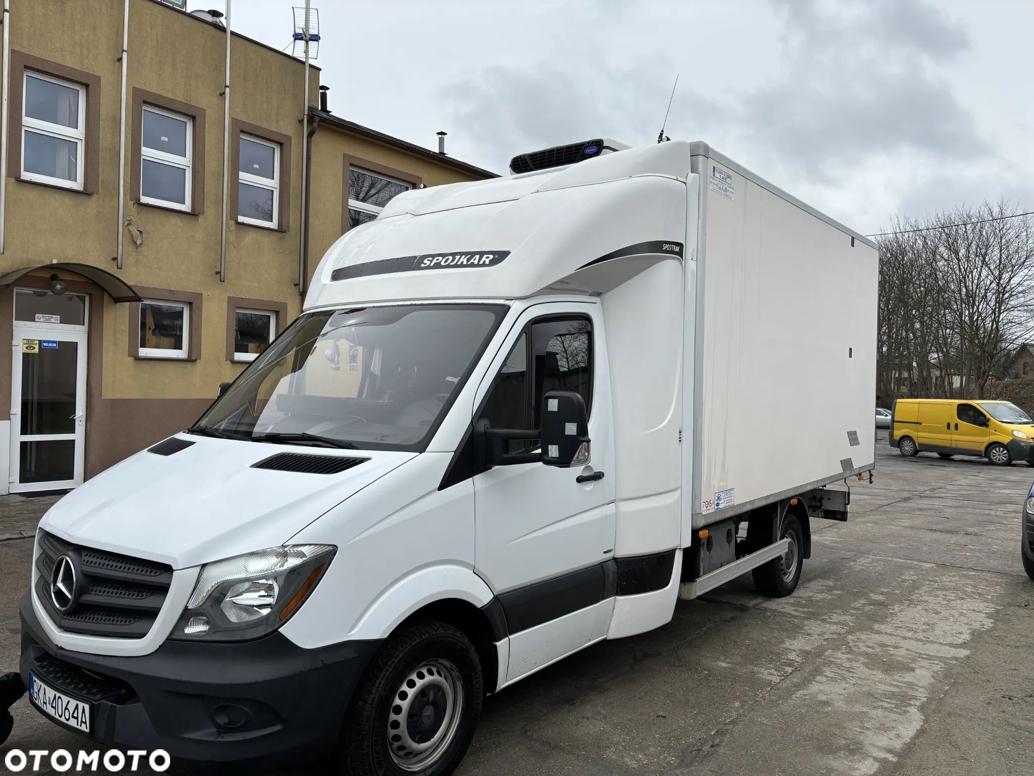Mercedes-Benz Sprinter 319 V6 - 1