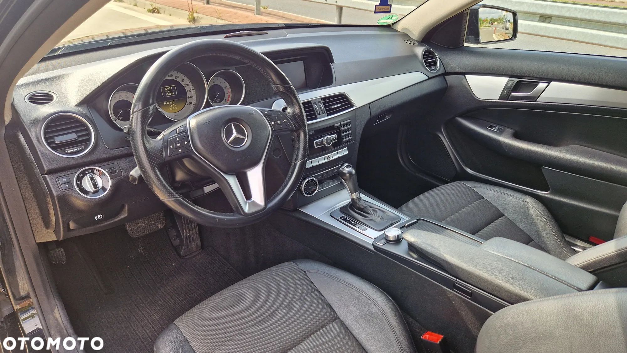 Mercedes-Benz Klasa C - 1