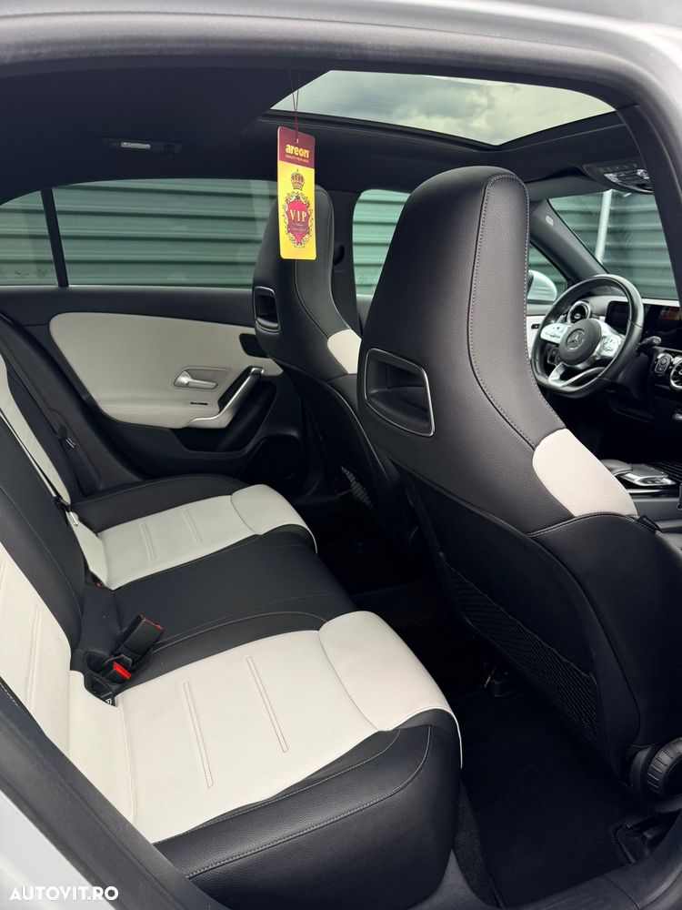 Mercedes-Benz A 250 Sedan Aut. - 9