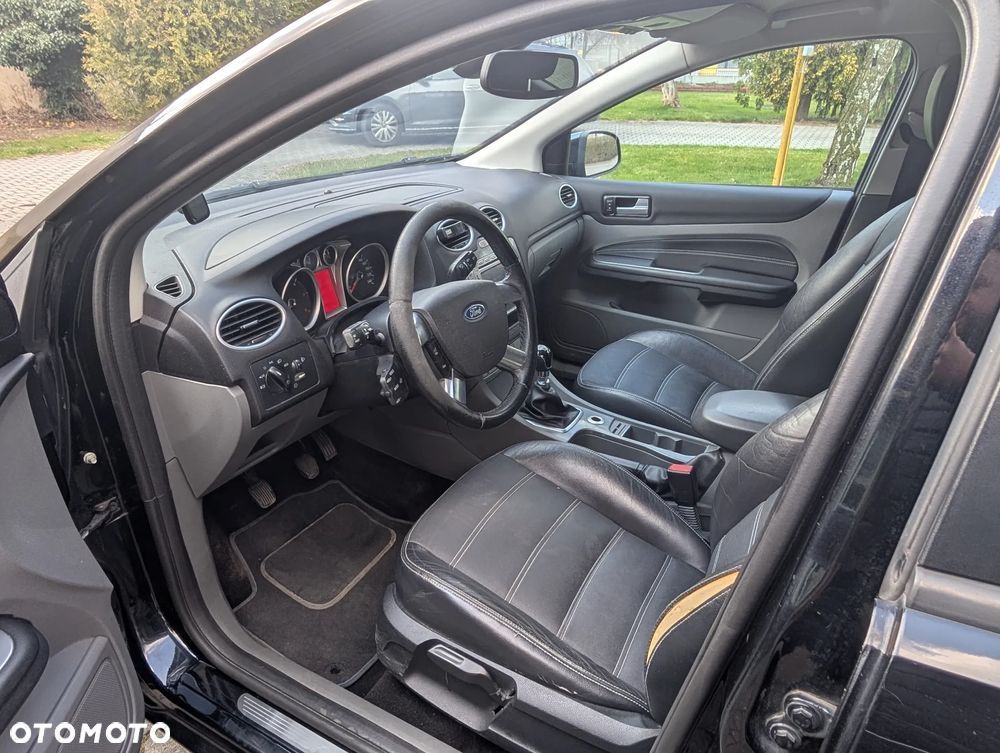 Ford Focus 2.0 TDCi Titanium - 12