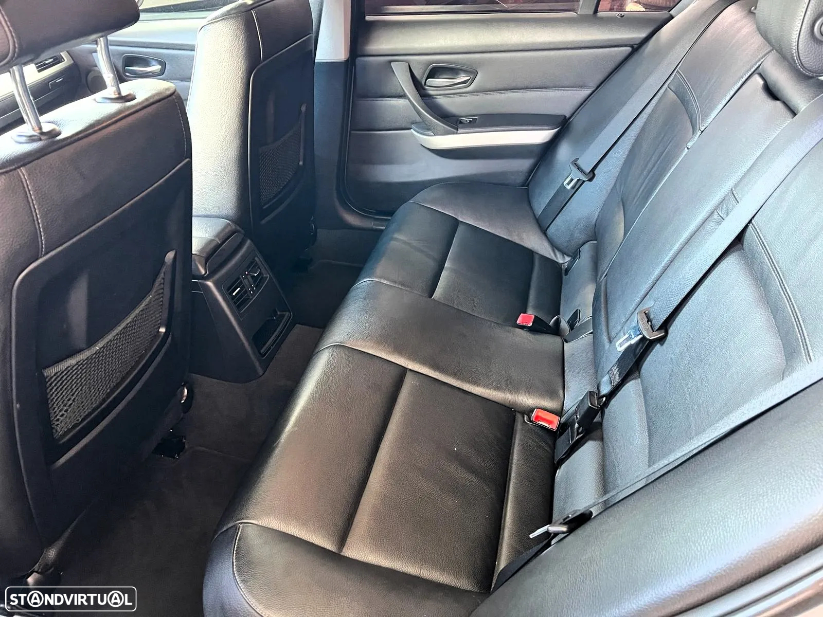 BMW 320 d EfficientDynamics Line Sport - 4