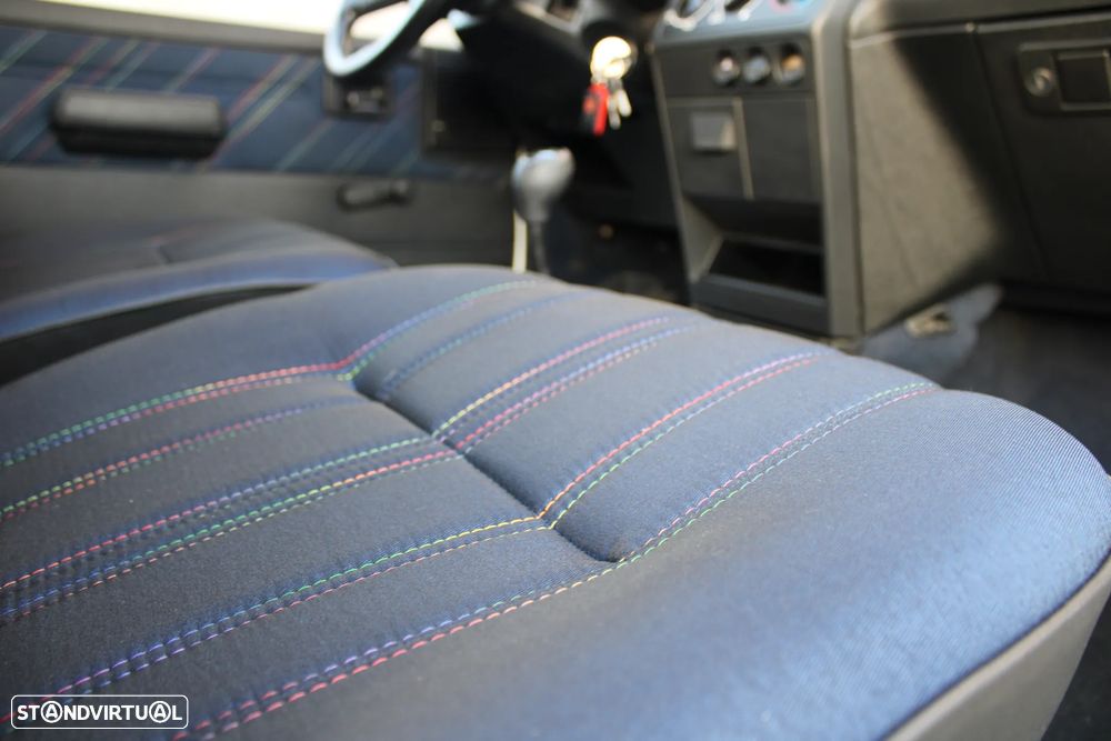 Peugeot 205 Cabrio 1.4 CT - 17