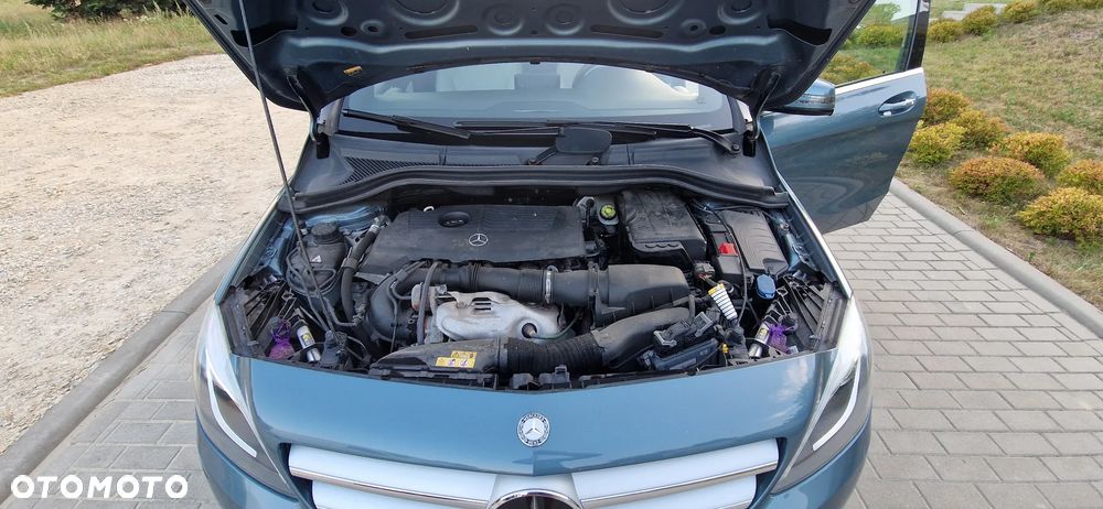 Mercedes-Benz Klasa B 200 7G-DCT - 19