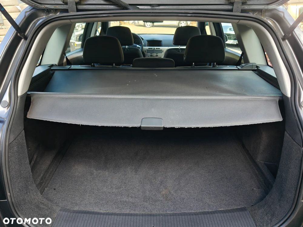 Opel Astra 1.8 Sport - 26