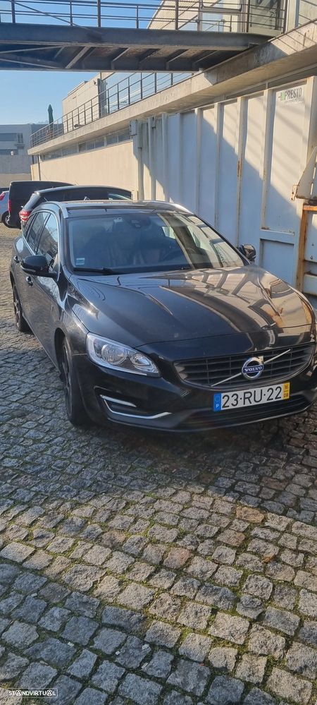 Volvo V60 2.0 D3 VOR - 2