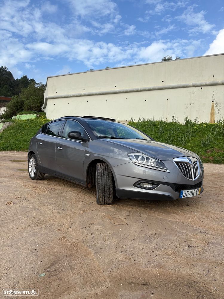 Lancia Delta 1.6 M-Jet Platino - 2