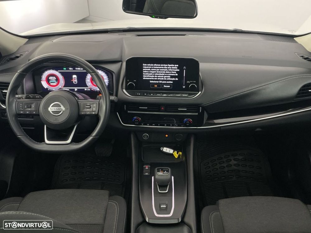 Nissan Qashqai 1.3 DIG-T N-Connecta Xtronic - 10