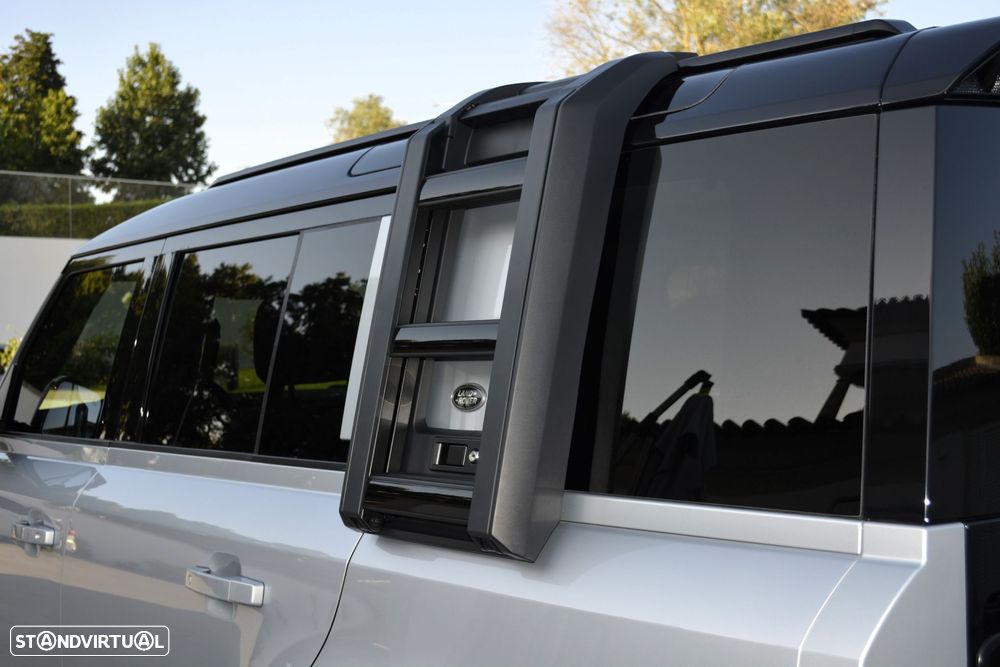 Land Rover Defender 3.0 I6 130 AWD X-Dynamic HSE - 7