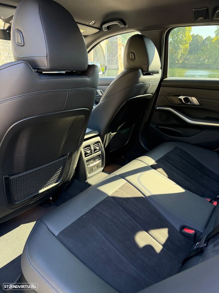 BMW 330 e Pack M Auto - 10
