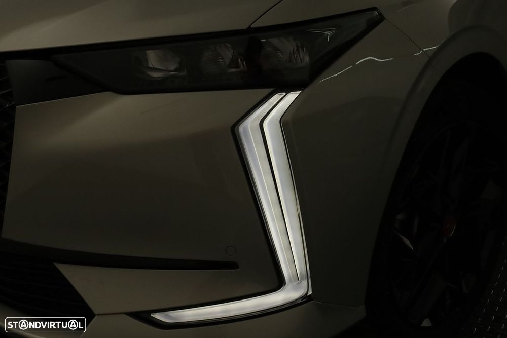 DS DS4 4 1.2 PureTech Performance Line EAT8 - 6