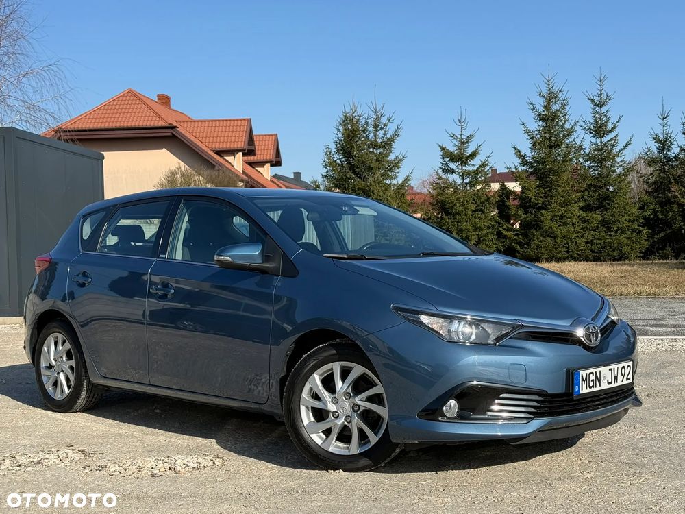 Toyota Auris 1.2 Turbo Edition S+ - 3