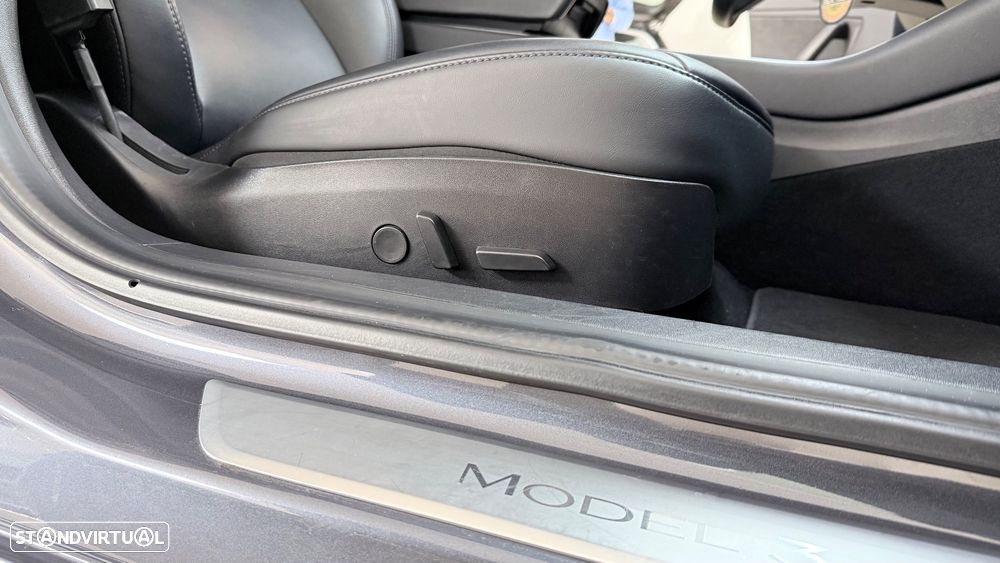 Tesla Model 3 Long Range AWD Dual Motor - 18