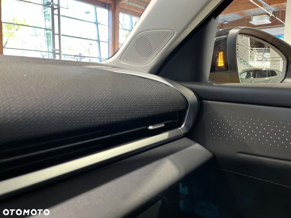 Volkswagen T-Roc 1.5 eTSI Style DSG - 22
