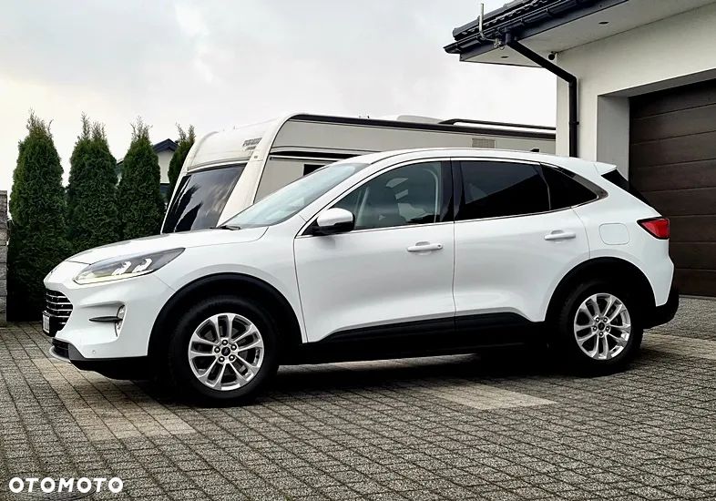 Ford Kuga 1.5 EcoBoost FWD Titanium - 9