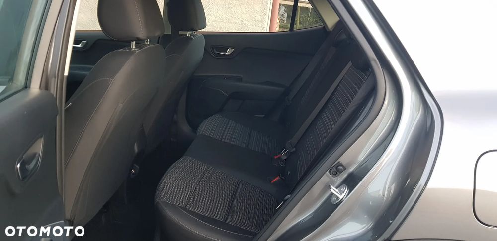 Kia Stonic 1.0 T-GDI 100 OPF DCT7 Vision - 29