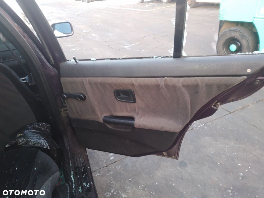 BMW E36 SEDAN 90-99 316 I -  M40 B16  STEROWNIK SILNIKA KOMPUTER - 28