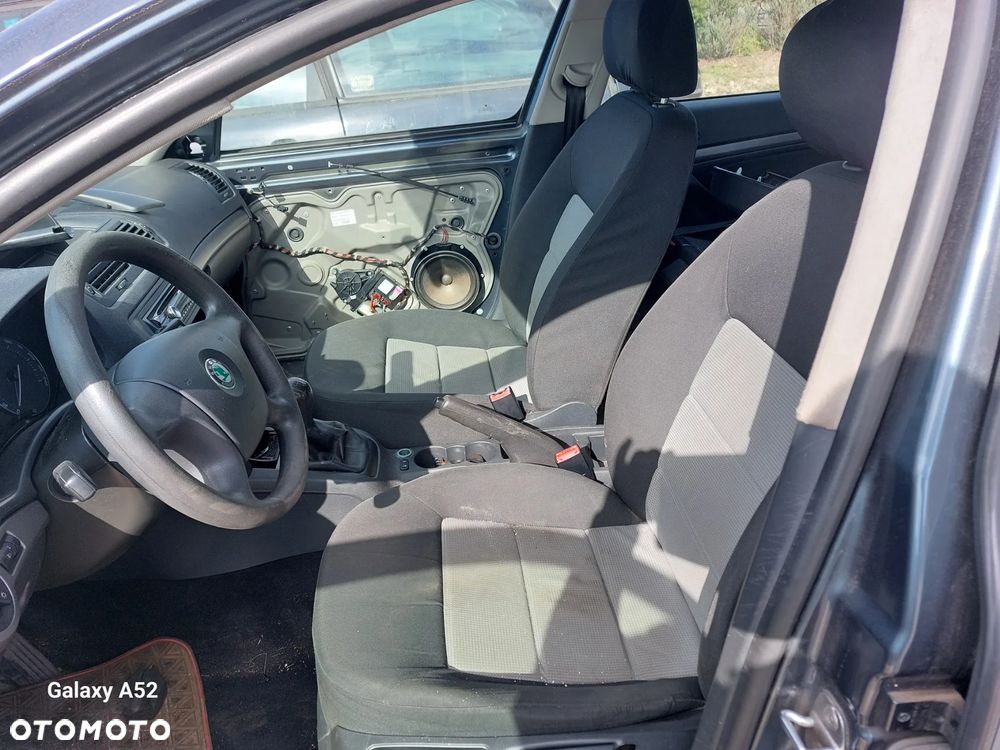 Zderzak SKODA OCTAVIA II 1,6B 06R. maska,lampy,drzwi,klapa..... - 7