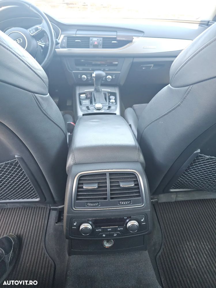 Audi A6 Allroad - 14