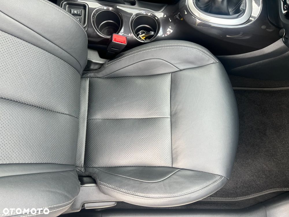 Nissan Juke 1.6 Tekna - 32
