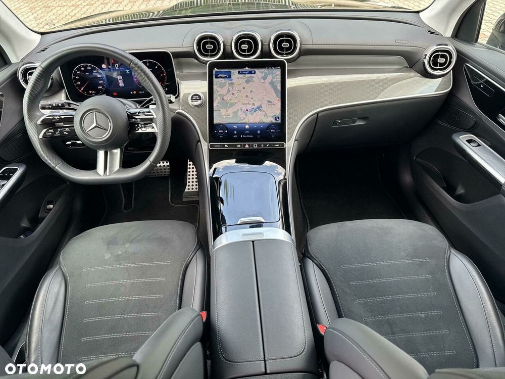 Mercedes-Benz GLC - 19