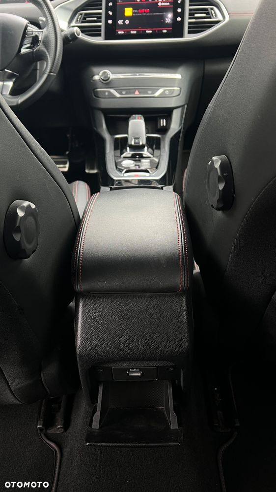 Peugeot 308 1.5 BlueHDi GT S&S EAT8 - 24