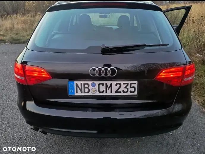 Audi A4 Avant 2.0 TDI DPF Ambiente - 6