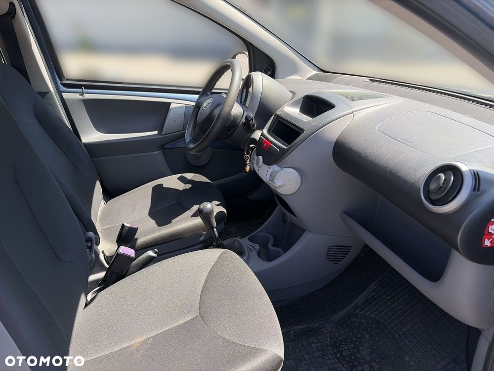 Toyota Aygo 1.0 VVT-i Terra - 12