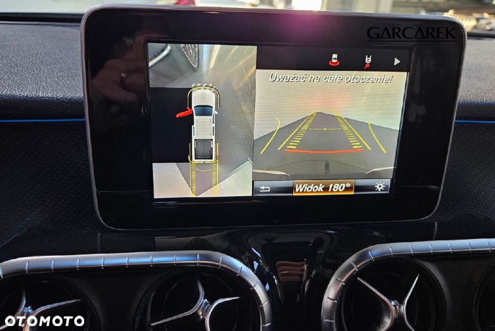 Mercedes-Benz Klasa X - 19