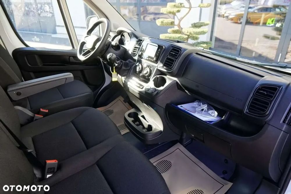 Fiat Ducato Furgon L2H2 140KM - 22