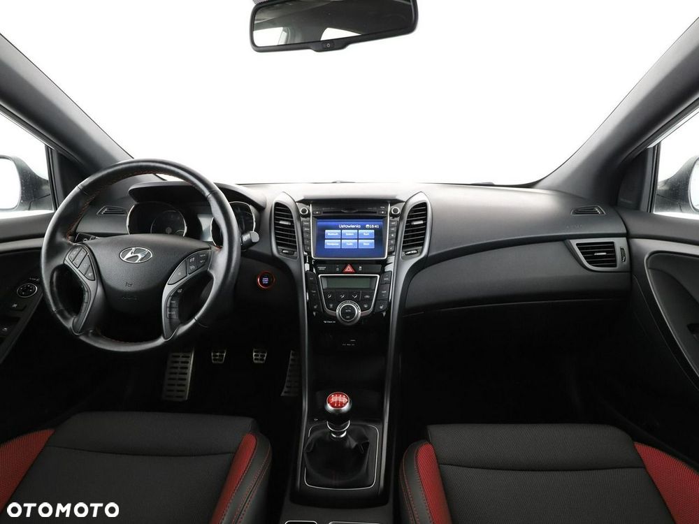 Hyundai i30 1.6 T GDI Turbo - 16