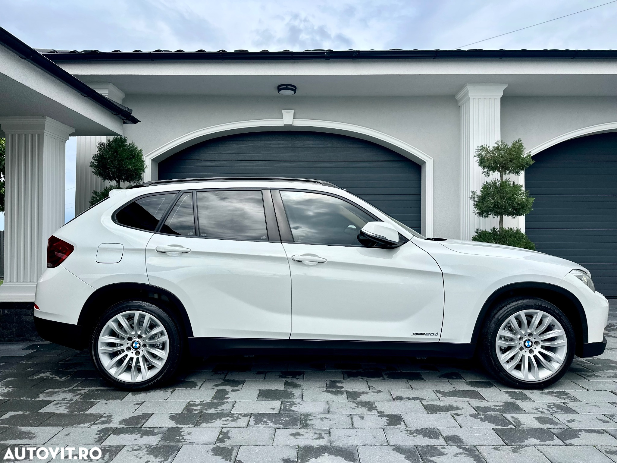 BMW X1 - 32
