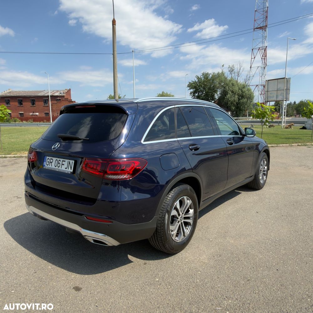 Mercedes-Benz GLC 220 d 4MATIC 9G-TRONIC - 3