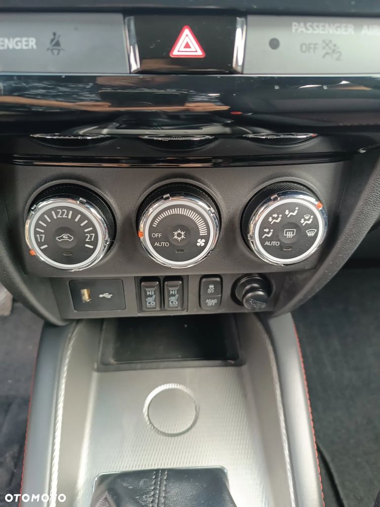 Mitsubishi ASX 1.6 2WD Diamant Edition - 12