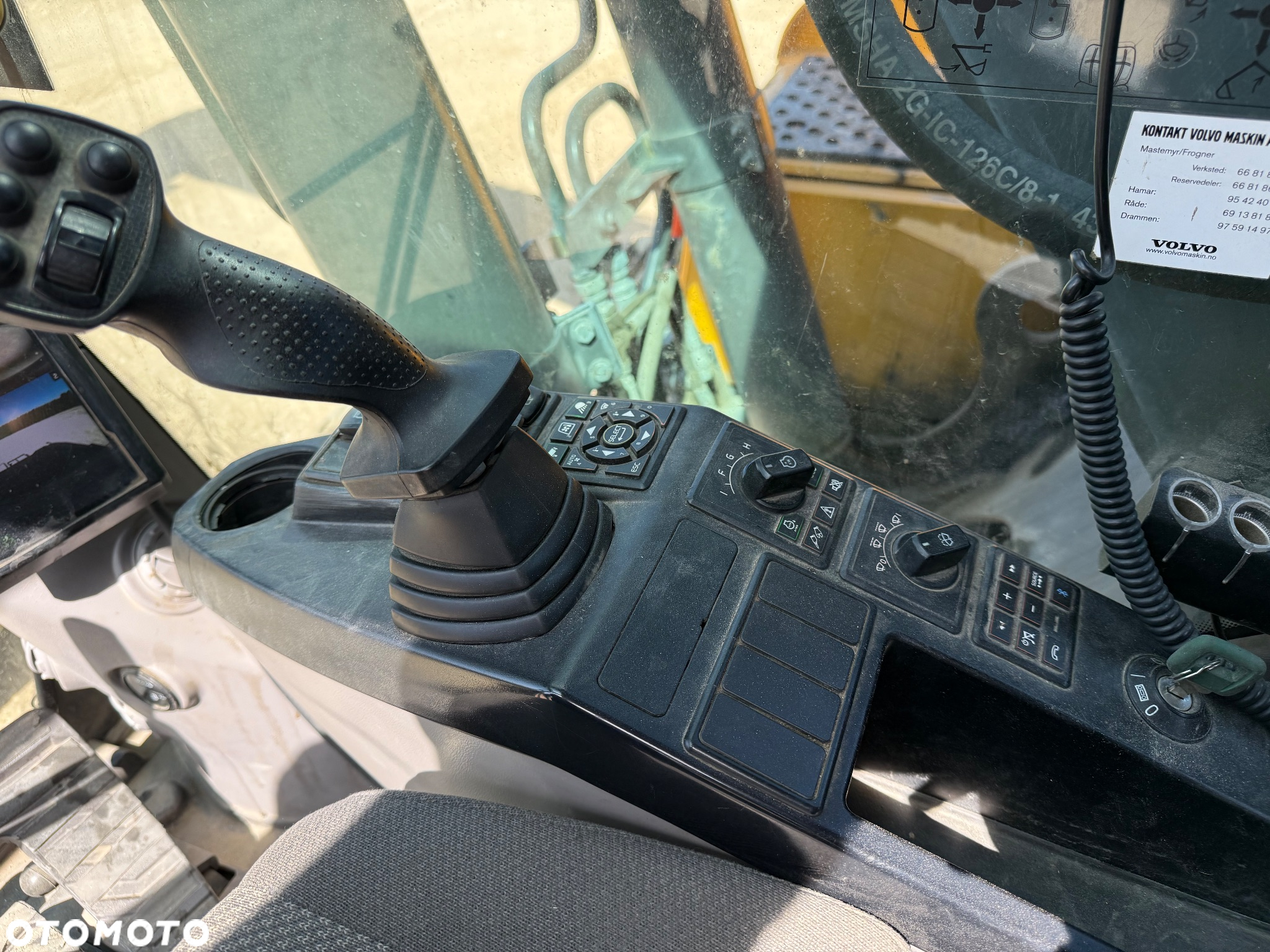 Volvo EC 220 EL - 30
