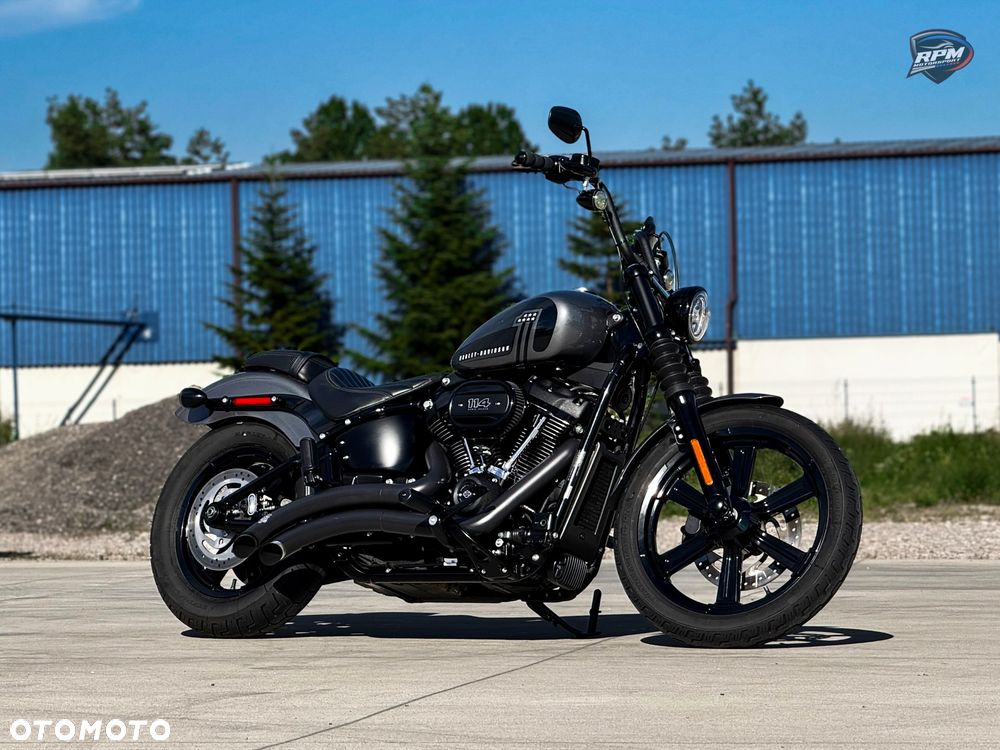 Harley-Davidson Softail Street Bob - 2
