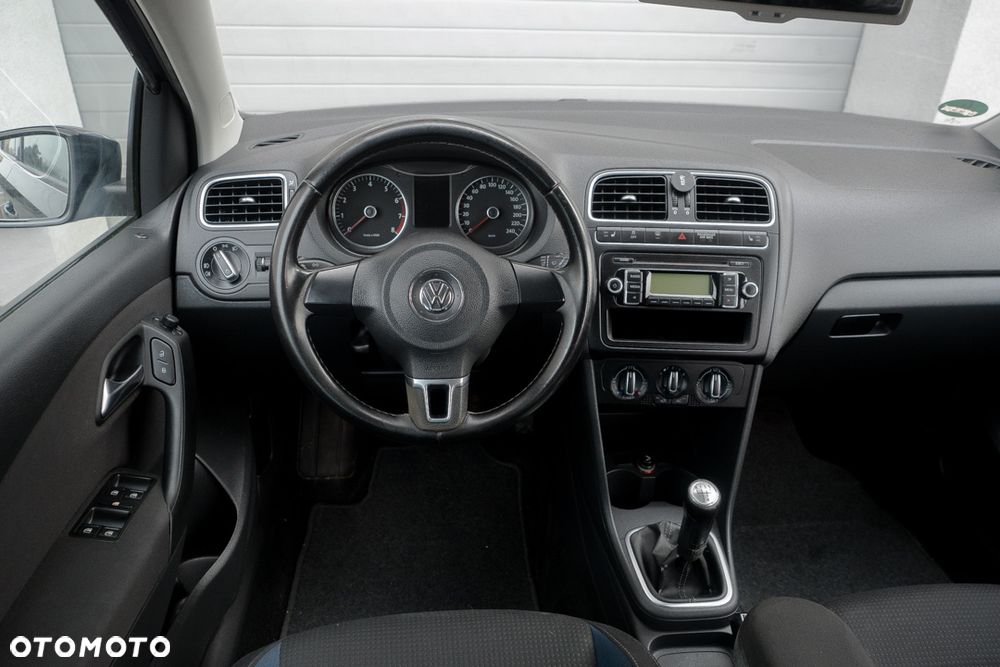 Volkswagen Polo 1.4 16V Highline - 32