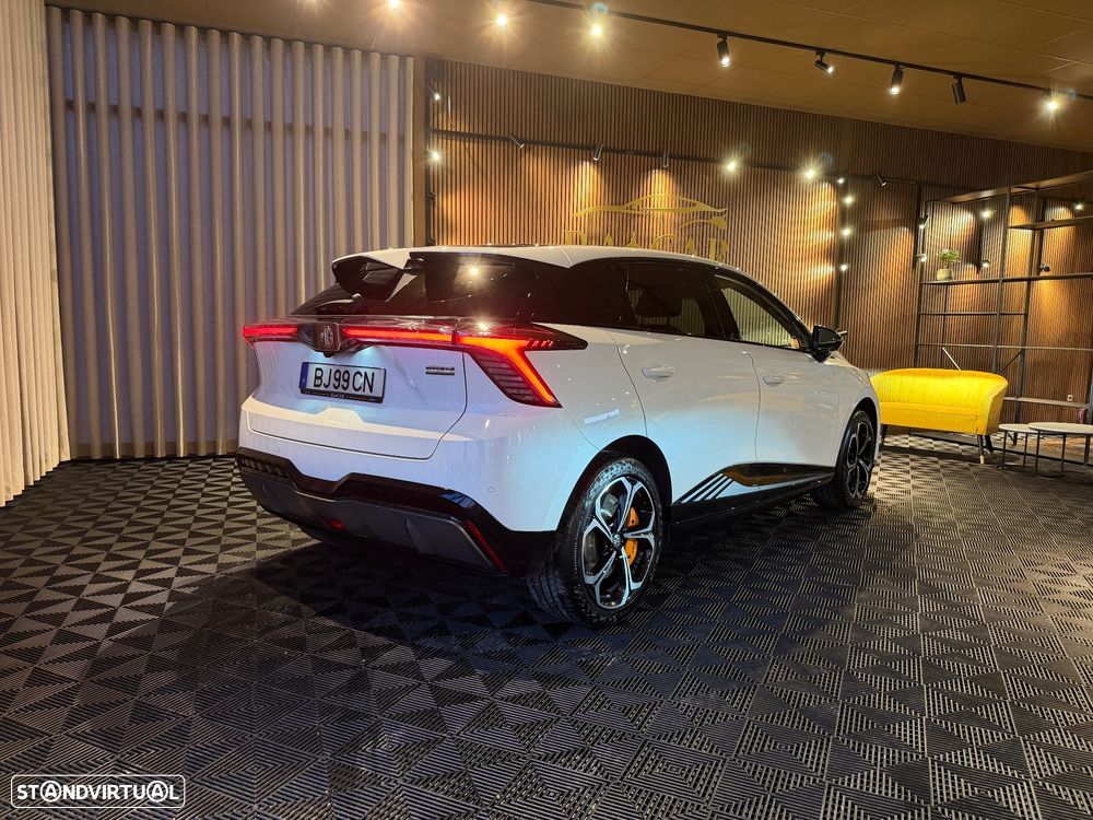 MG MG4 64 kWh XPower Luxury - 5