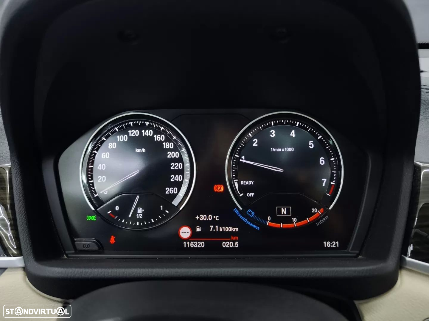 BMW X1 18 i sDrive xLine - 32