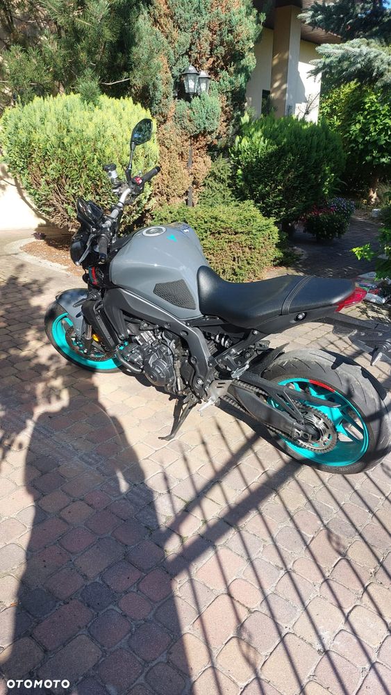 Yamaha MT - 7