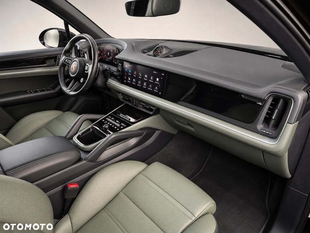 Porsche Cayenne S - 9
