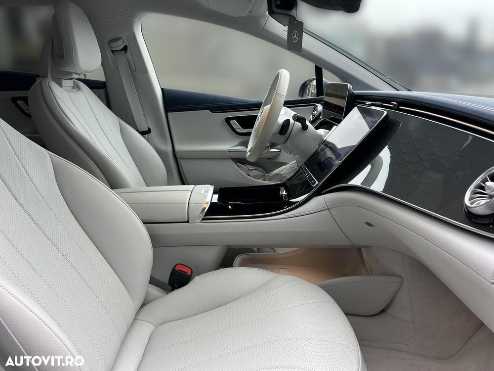 Mercedes-Benz EQE 350 4MATIC - 9