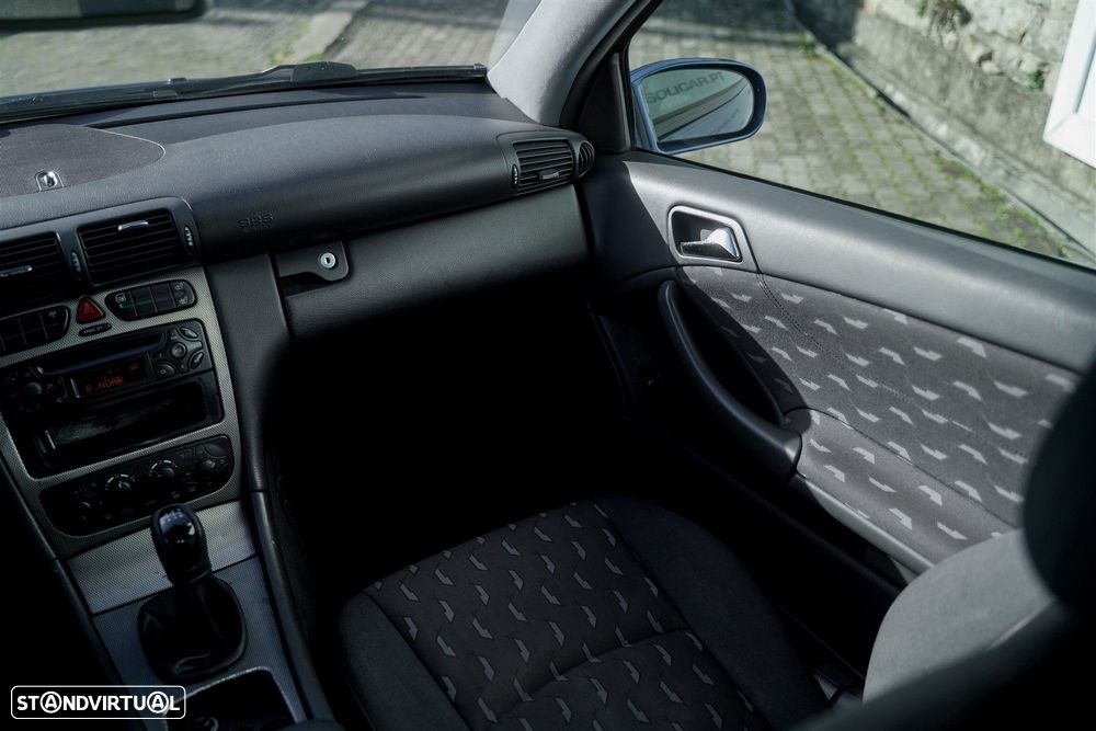 Mercedes-Benz C 220 - 18