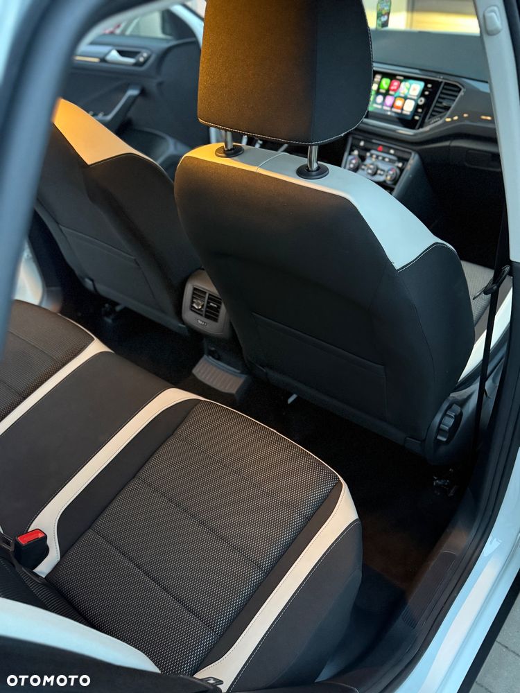 Volkswagen T-Roc 2.0 TDI SCR 4MOTION DSG Sport - 31