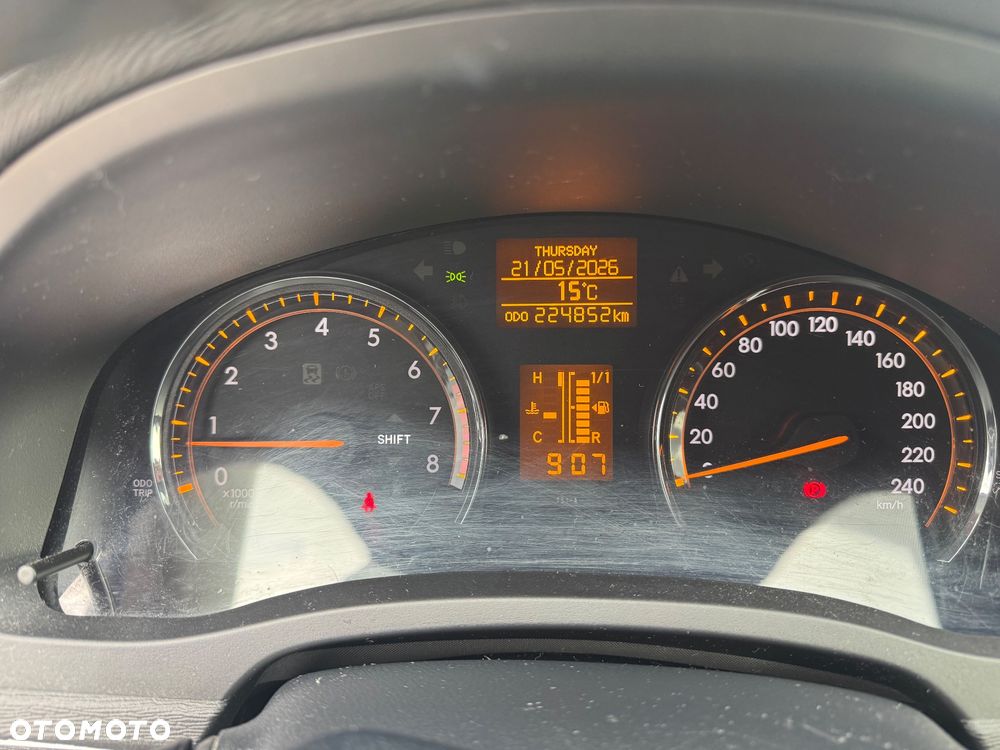 Toyota Avensis 1.8 Sol plus - 6