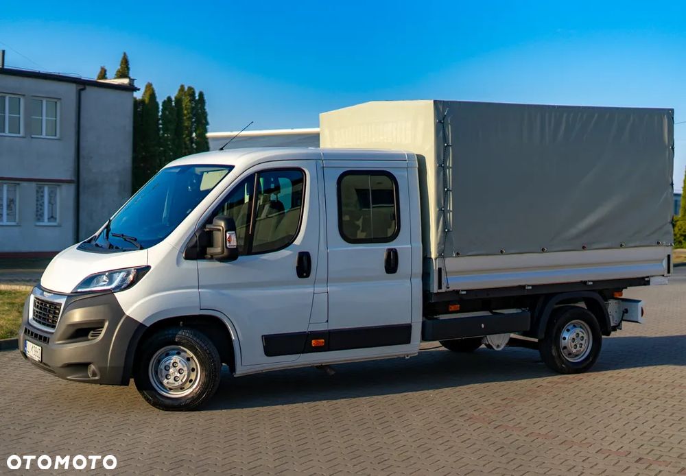 Peugeot Doka BOXER Brygada 7 Os Zabudowa Niski Przebieg Posiadam kilka busów Furgon Doka - 11